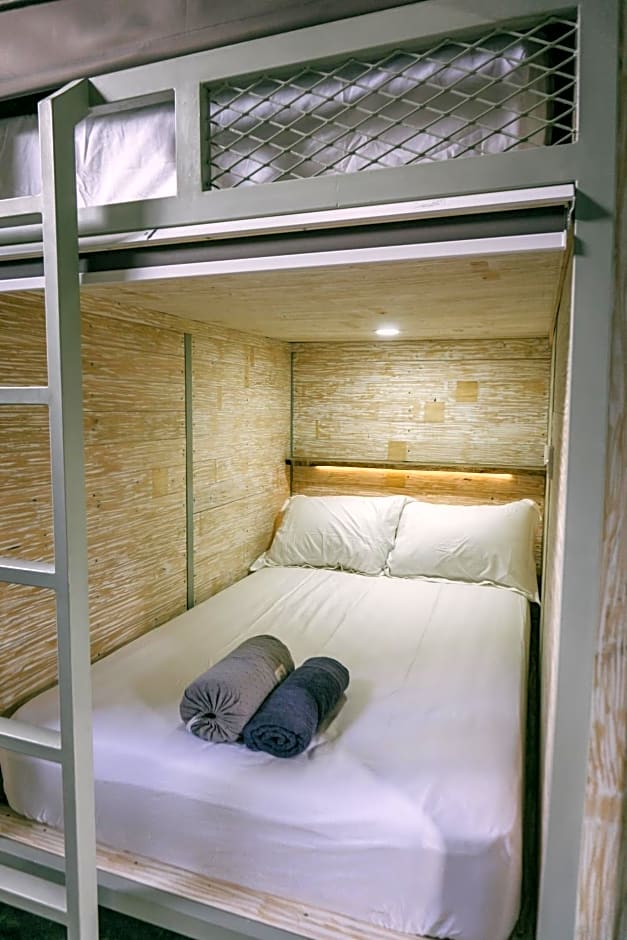 Dormitory at Semadi living