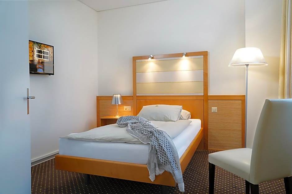 Park-Hotel am Rhein - Gesundheitshotel und Residenzen