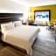 Holiday Inn Express & Suites Chicago West - St Charles By IHG