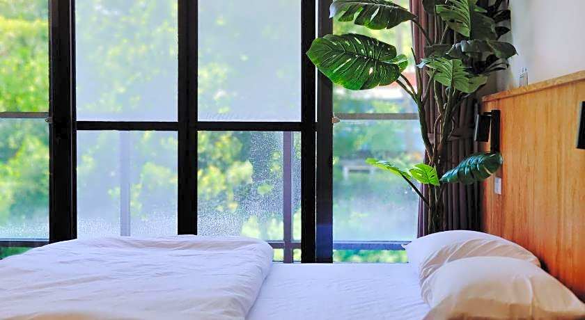 On My Way Taitung Hostel