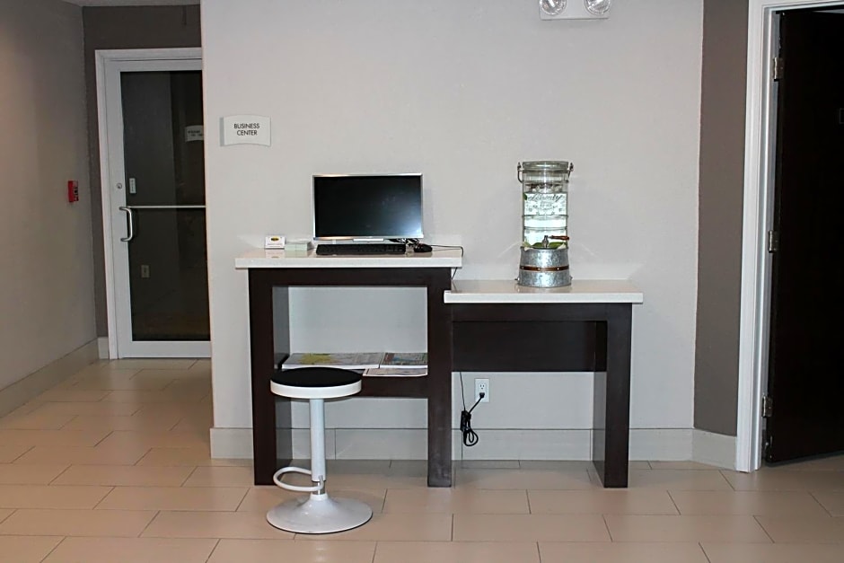 Quality Inn & Suites Port Arthur - Nederland