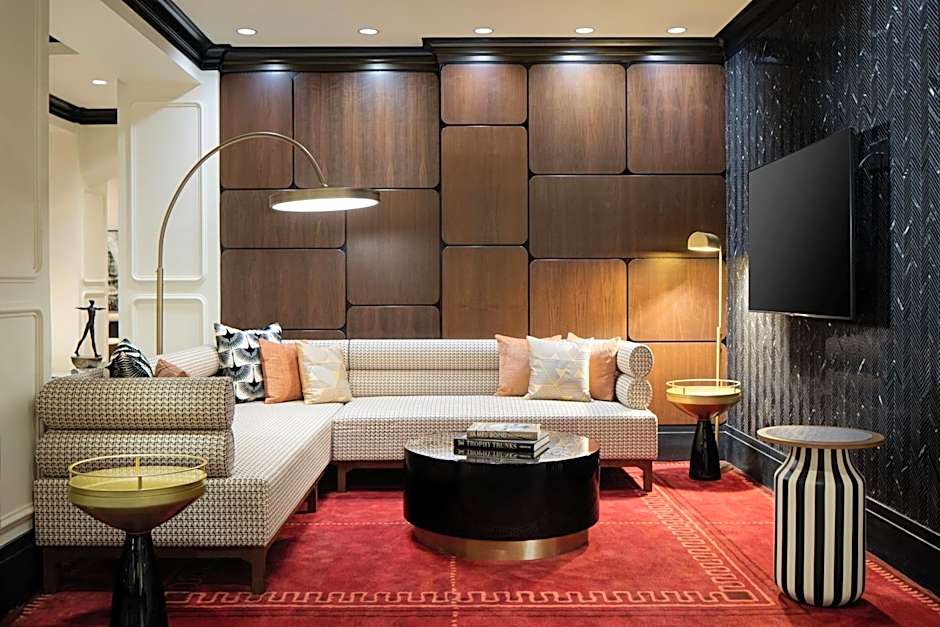 The LaSalle Hotel, Bryan College Station, a Tribute Portfolio Hotel