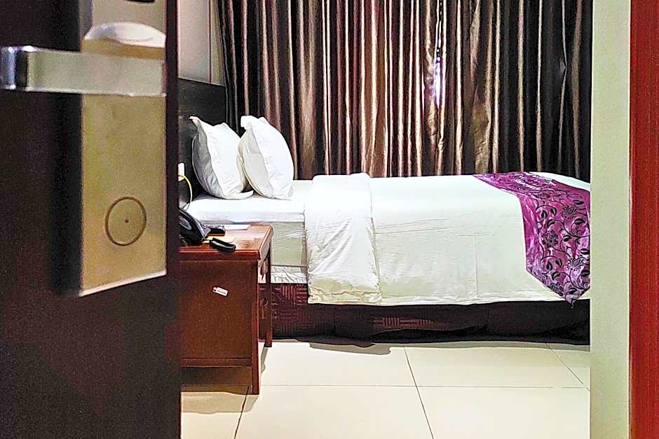 Panorama Summit Hotel