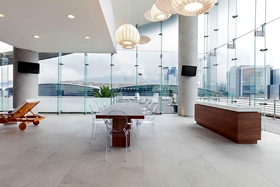 DoubleTree by Hilton Mexico City Santa Fe