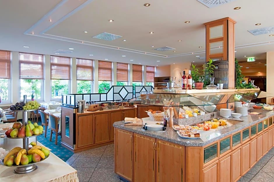Holiday Inn Frankfurt Airport - Neu-Isenburg By IHG
