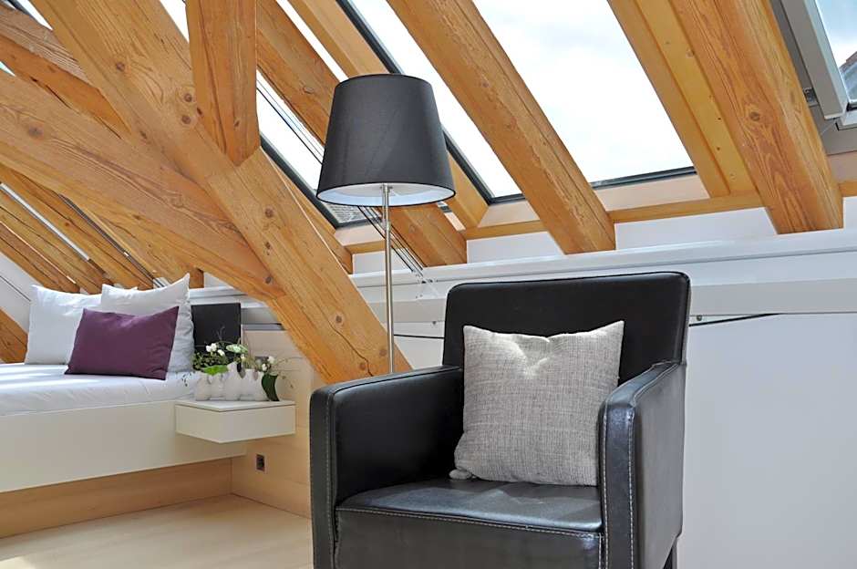 DIE KRONE - Hotel Garni