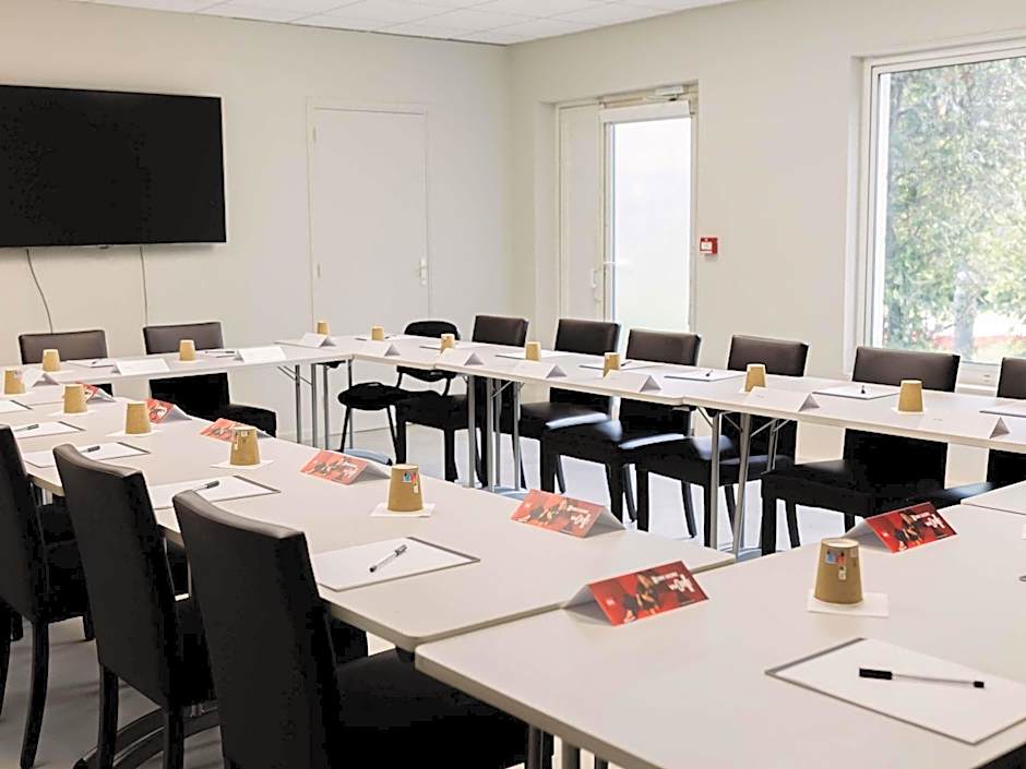 ibis Clermont Ferrand Sud Carrefour Herbet