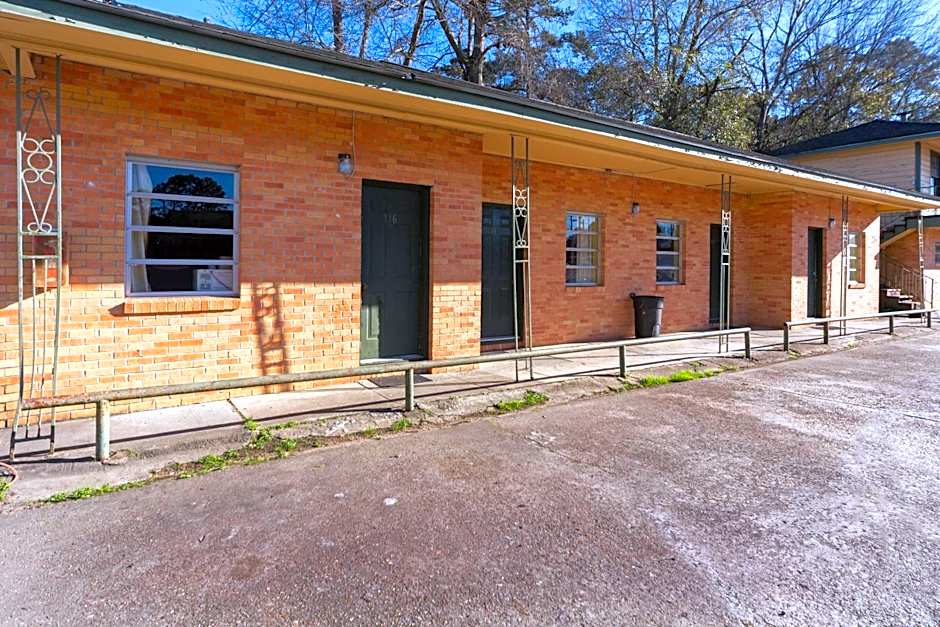 OYO Hotel Brookhaven MS Hwy 51 North