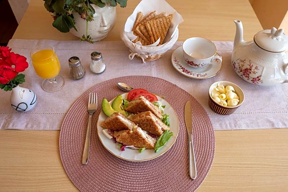 Sardinia Guest House - Adults Only