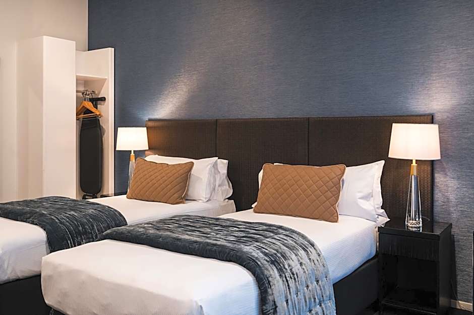 Gilmer Apartment Hotel