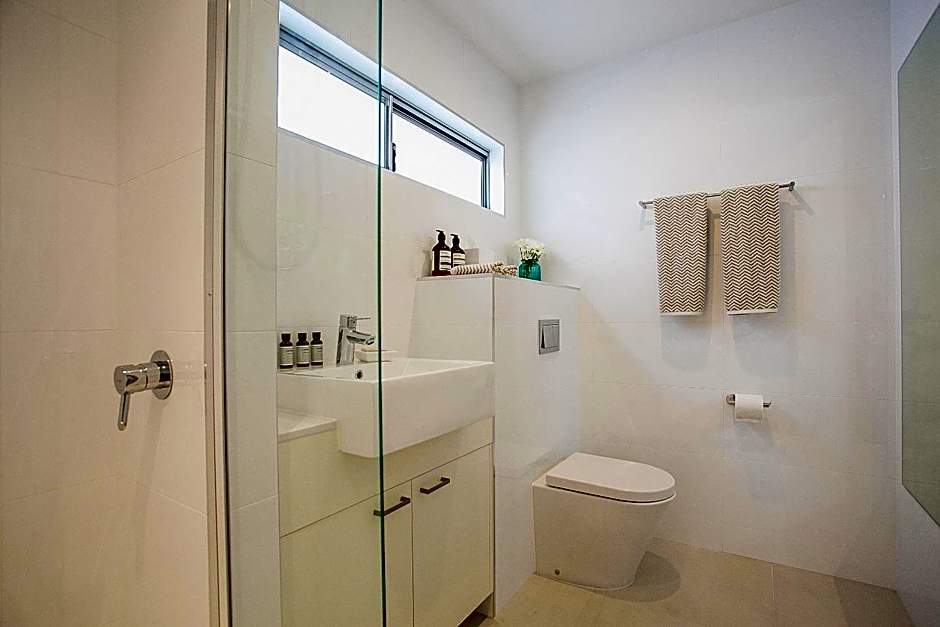 10 Hastings Street Motel