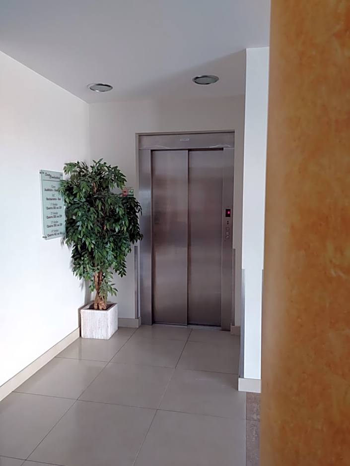 Hotel Santo Condestavel