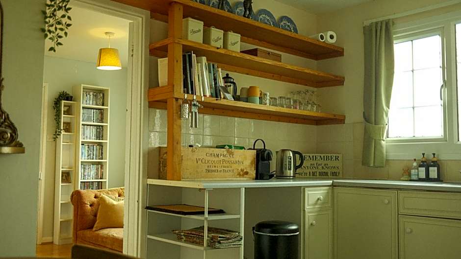 Spacious home in Bath, nature and city!