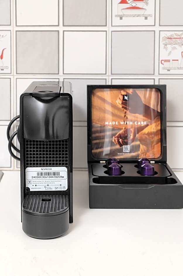 Thelèsi Apartments, 100m from the beach