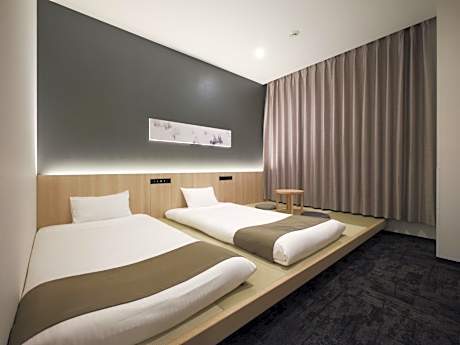 Modern Japanese Style Room