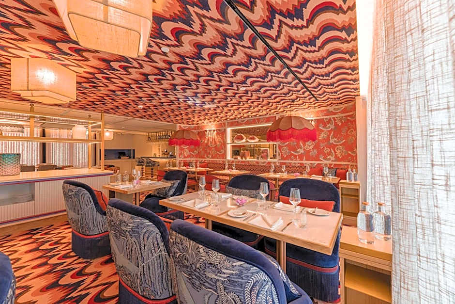 Legacy Hotel Cascais, Curio Collection by Hilton