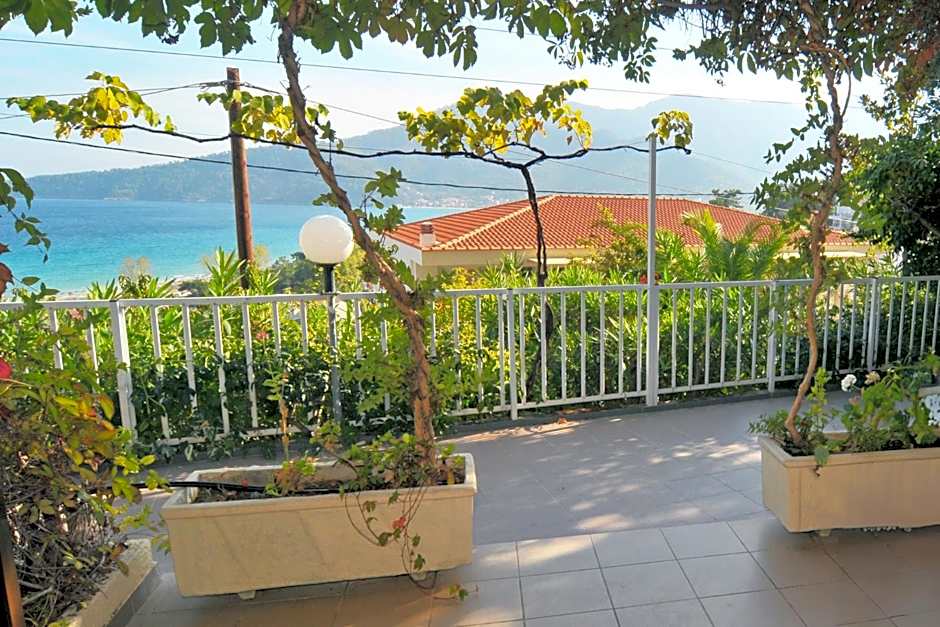 Hotel Emerald and Suites