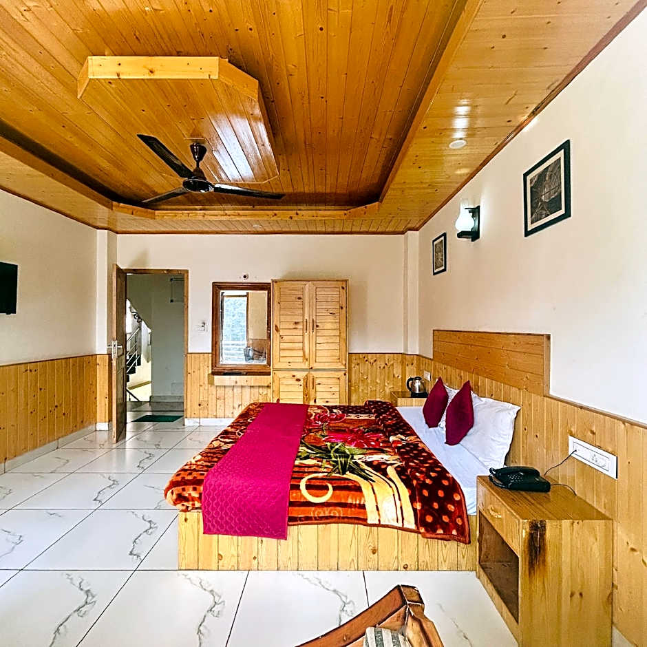 Photo 1 of 14 of Double Room