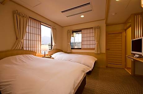 Annex 5F Western Style Room With Mt. Fuji View Bath