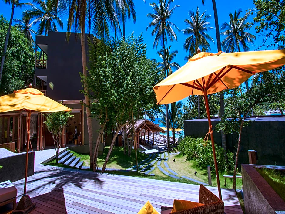 Beach Club By Haadtien