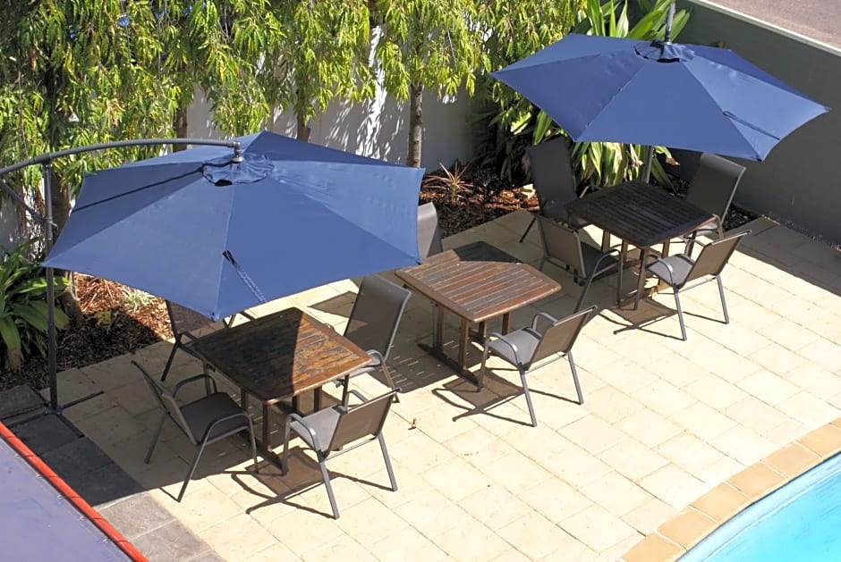 Darwin Poinciana Inn