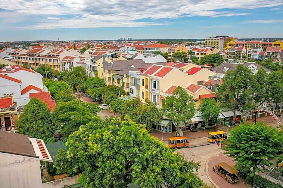 La Charm Hoi An Hotel & Spa