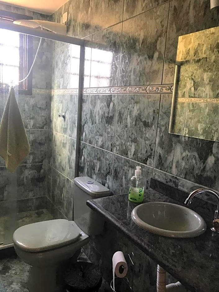 Hostel Ares do Mundo