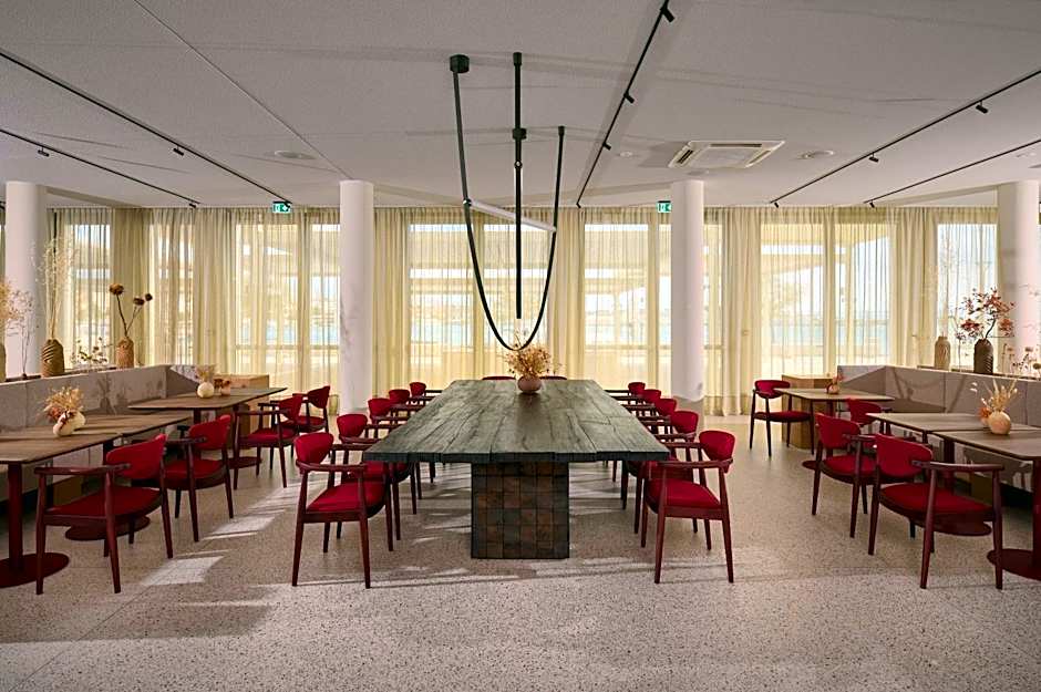 Hotel Ambasador