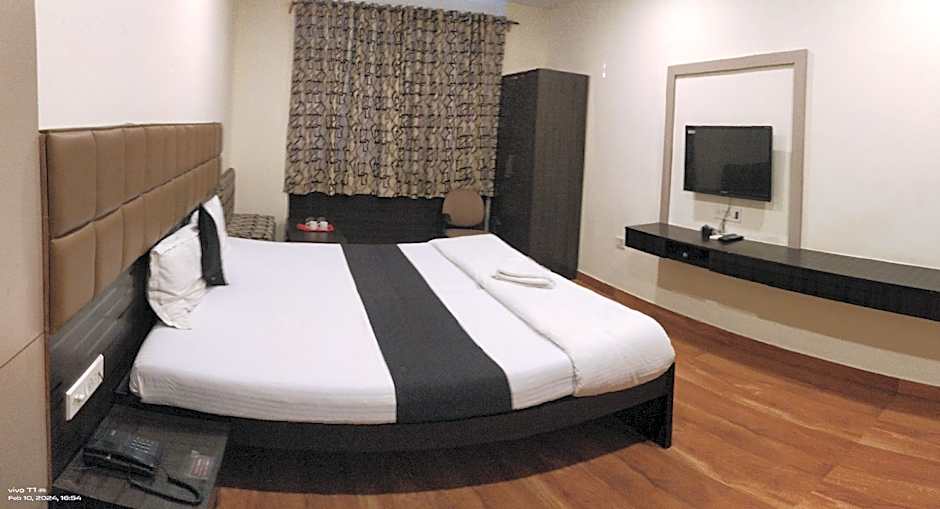 Hotel Nest International