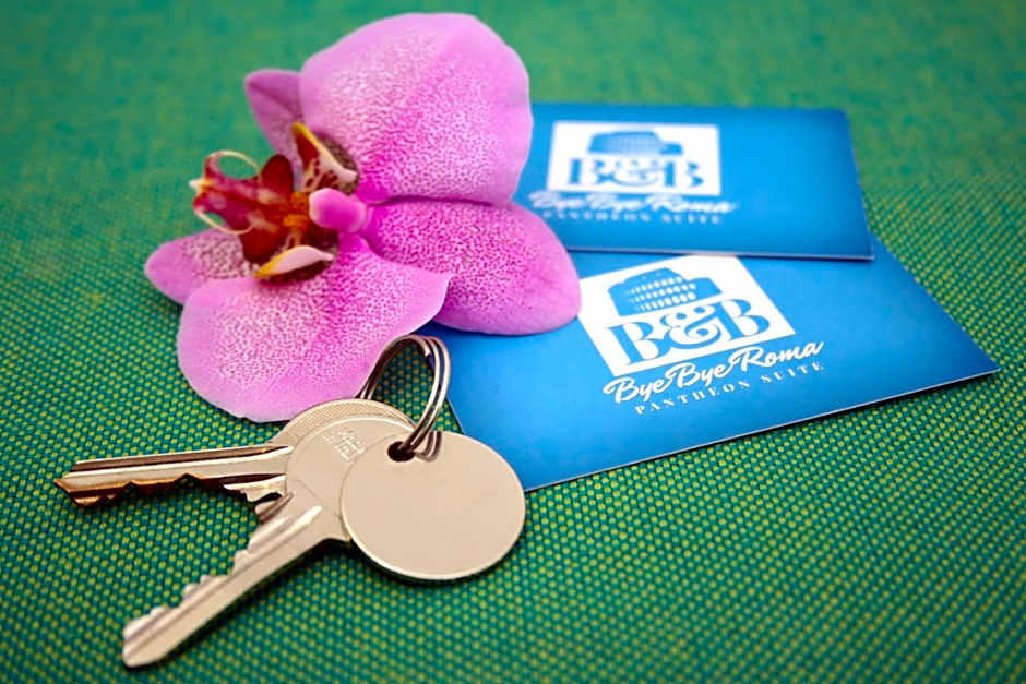 Bye Bye Roma Pantheon Suite