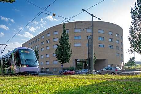 Nemea Appart Hotel Elypseo Strasbourg Port