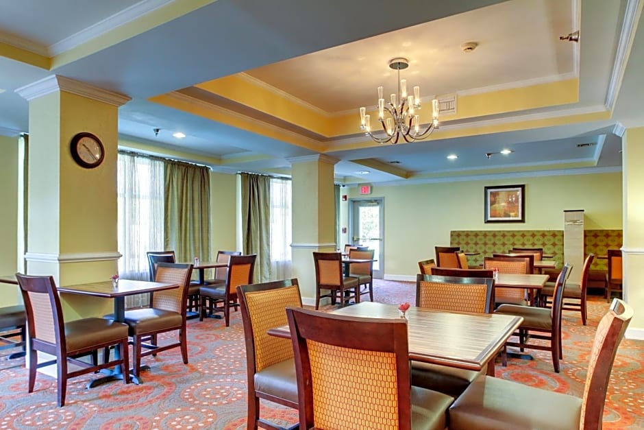 Holiday Inn Express Hotel & Suites Live Oak By IHG