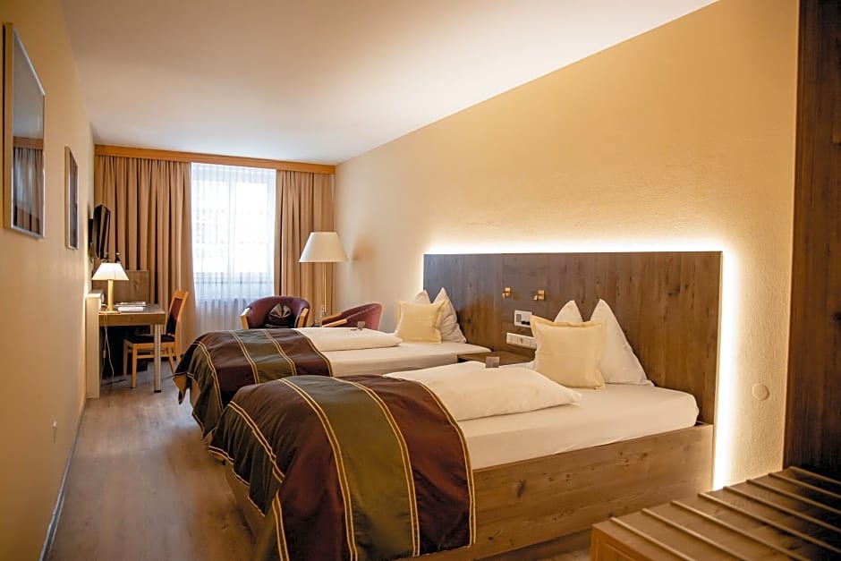 Foto 1 di 4 di Standard Twin Room (2 Twin Beds)