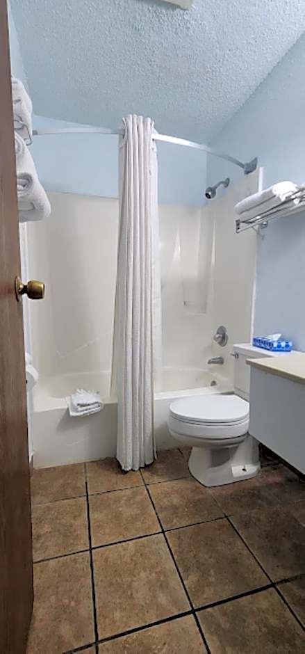 Adventure Inn - Glenwood Springs