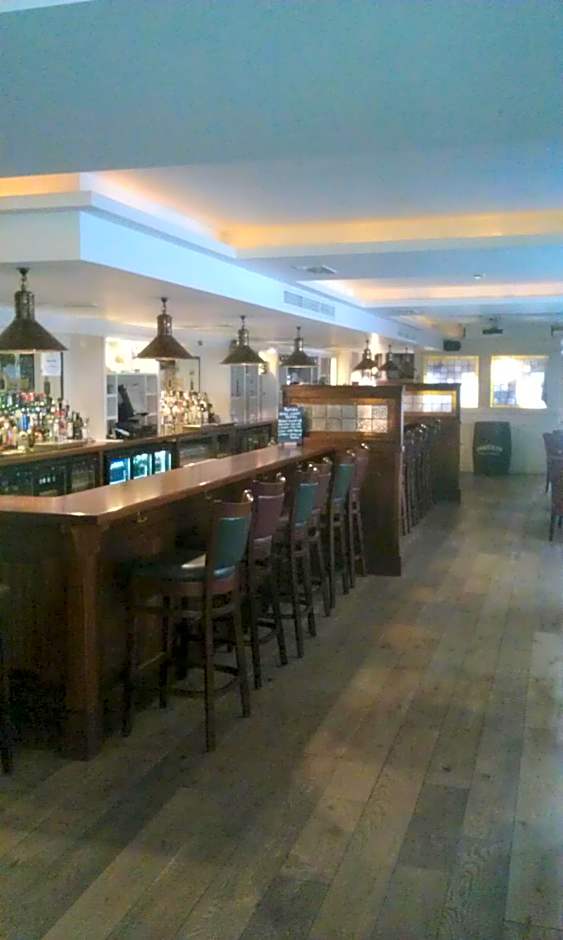 Forty Four Main Street