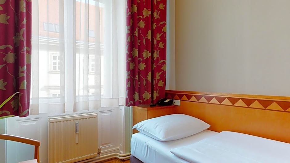 Hotel Post Wien