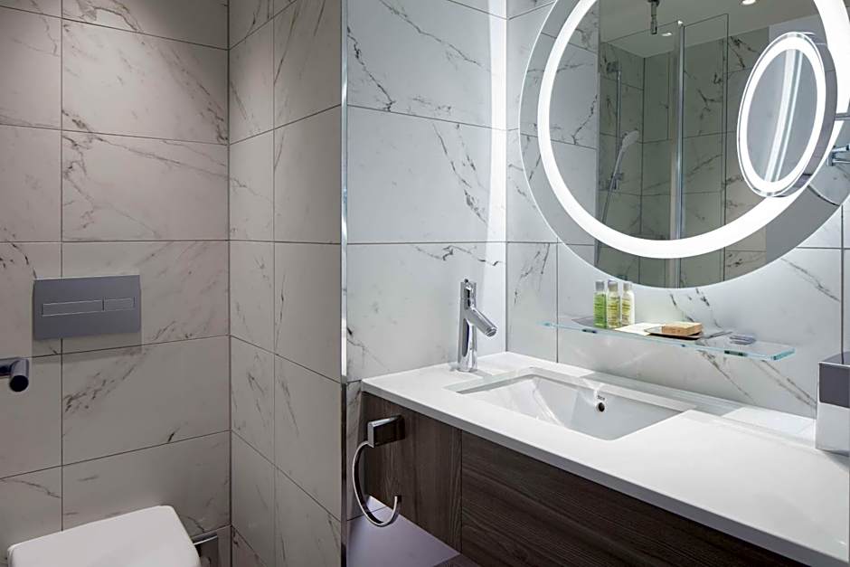 DoubleTree by Hilton Bath