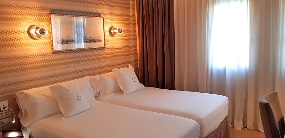 Photo 1 sur 2 de 2 Beds