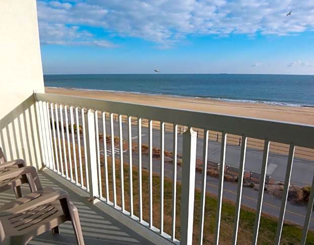 The Oceanfront Inn - Virginia Beach