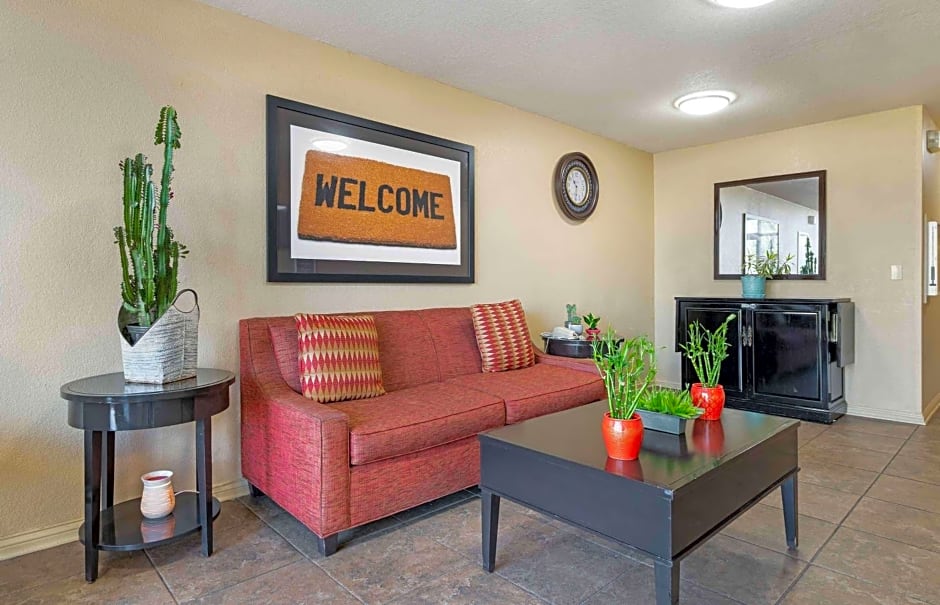 Extended Stay America Suites - Fort Wayne - North