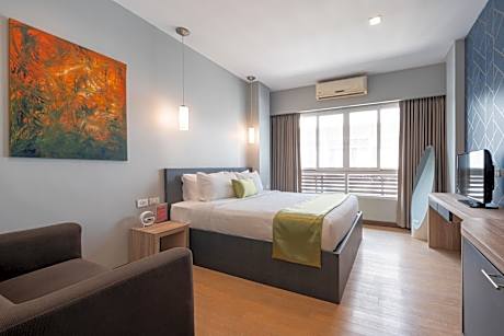 Deluxe Double or Twin Room