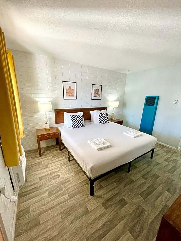 The Postcard Motel
