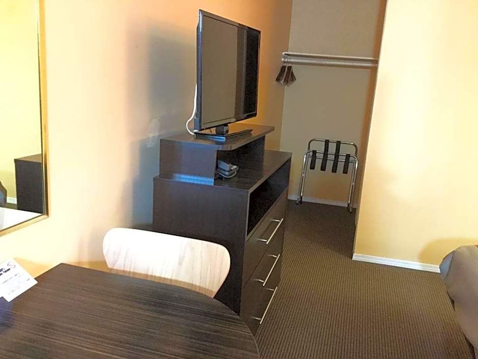 Riverside Motel Cache Creek