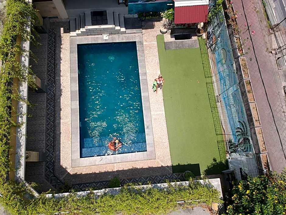 Hang Five Canggu Hostel