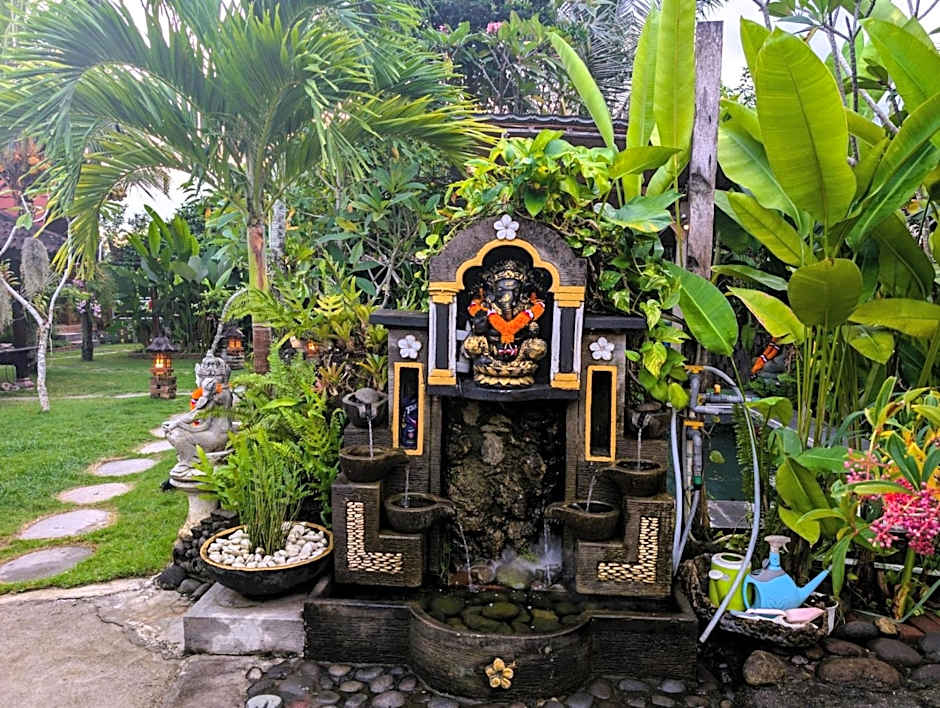 Ayumar Homestay Medewi