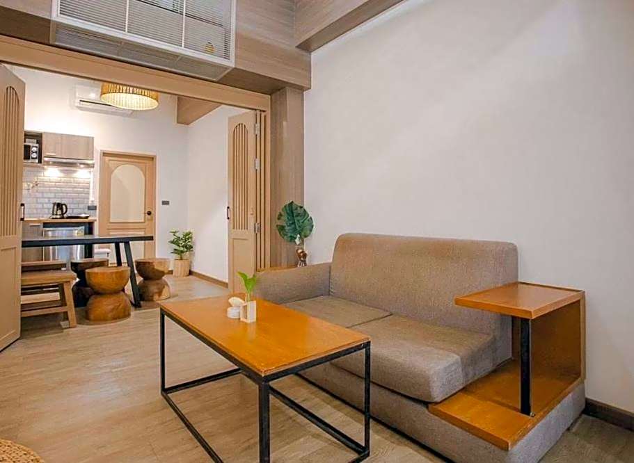 Krung Boutique Hotel