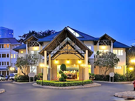 The Waterfront Residence