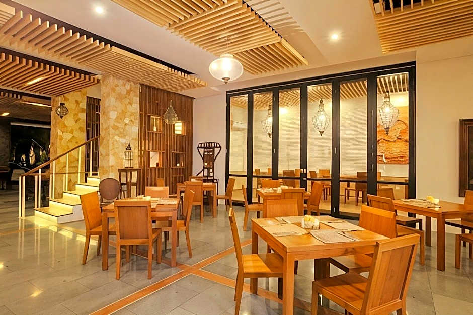 Paragon Hotel Seminyak