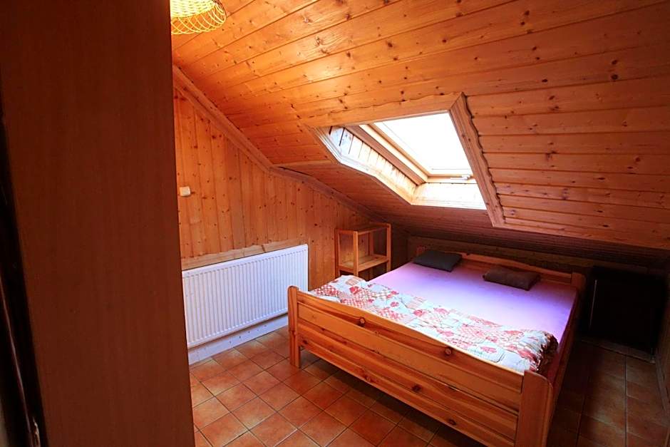 Schronisko młodzieżowe w Jabłonkach