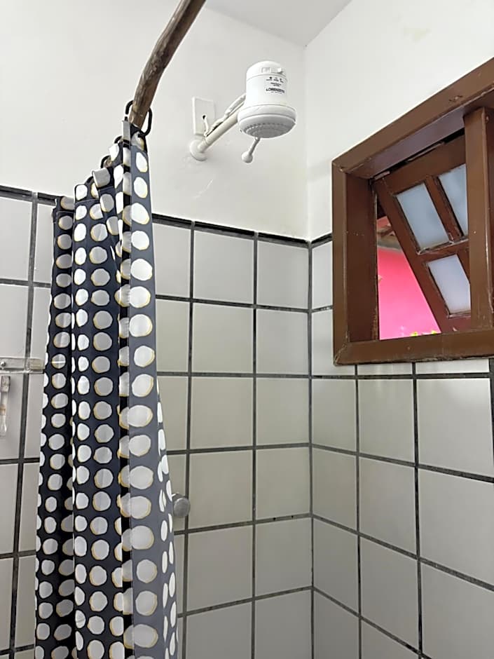 Novos Baianos Hostel e Pousada